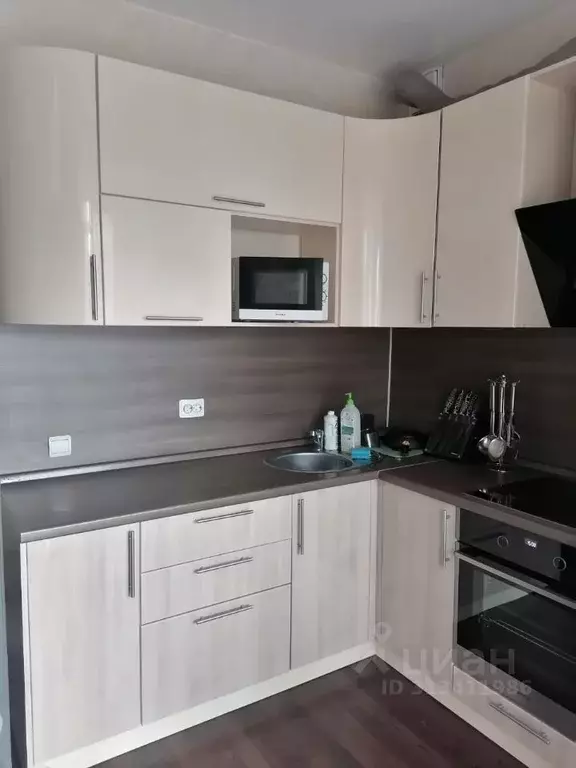 Студия Красноярский край, Красноярск Линейная ул., 122 (36.9 м) - Фото 2