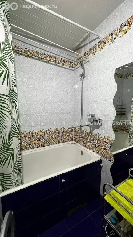 1-комнатная квартира: Красноярск, улица Весны, 2А (40 м) - Фото 1