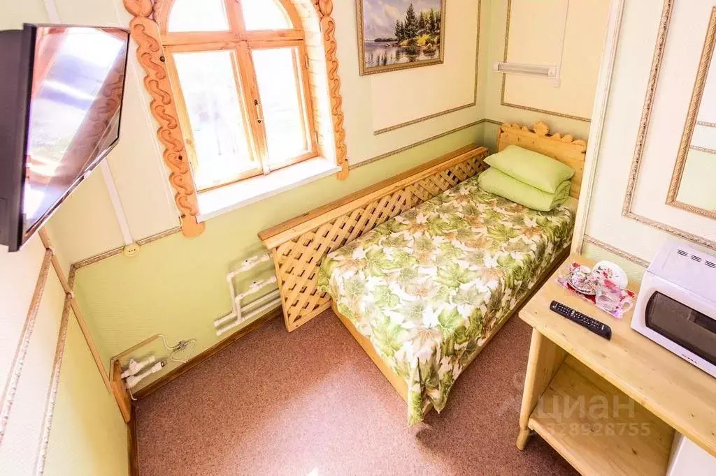 Комната Ямало-Ненецкий АО, Салехард ул. Республики, 3А (15.0 м) - Фото 1