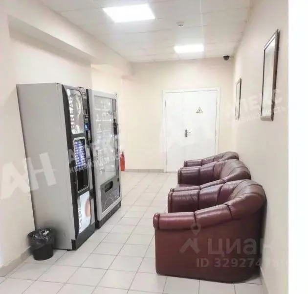 Помещение свободного назначения в Москва Лужнецкая наб., 6С2 (65 м) - Фото 1