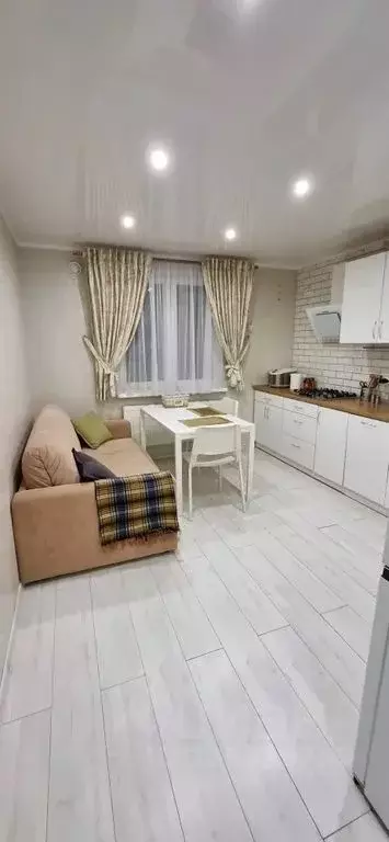 1-к кв. Калининградская область, Гвардейск ул. Тельмана, 46 (38.0 м) - Фото 1