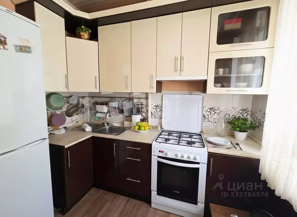 3-к кв. Московская область, Серпухов ул. Крупской, 4 (80.9 м) - Фото 1