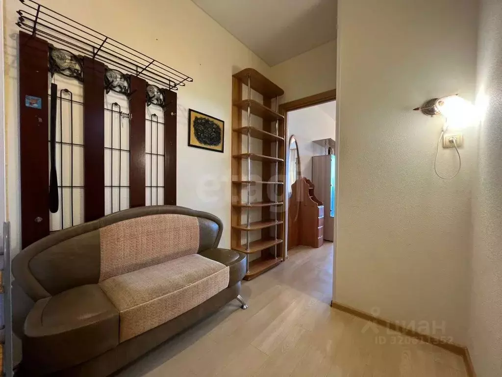 Студия Приморский край, Владивосток ул. Леонова, 66 (30.0 м) - Фото 1