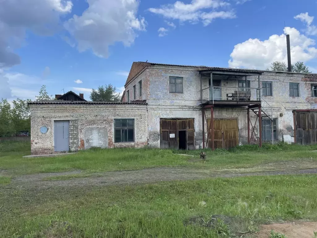 Производственное помещение в Красноярский край, Ужур ул. Калинина, 14А ... - Фото 1