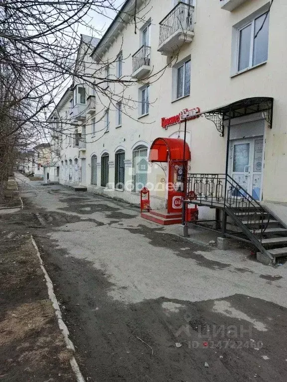 Торговая площадь в Свердловская область, Полевской Ялунина мкр, 15 ... - Фото 0