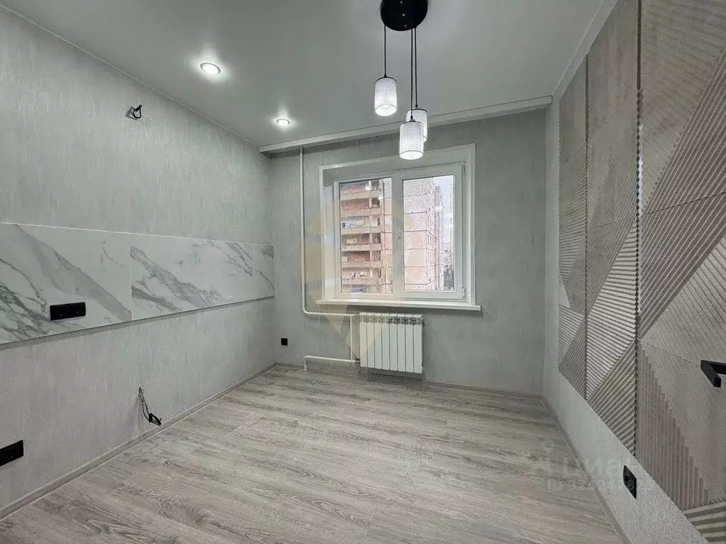 1-к кв. Белгородская область, Старый Оскол Макаренко мкр, 21 (39.6 м) - Фото 1