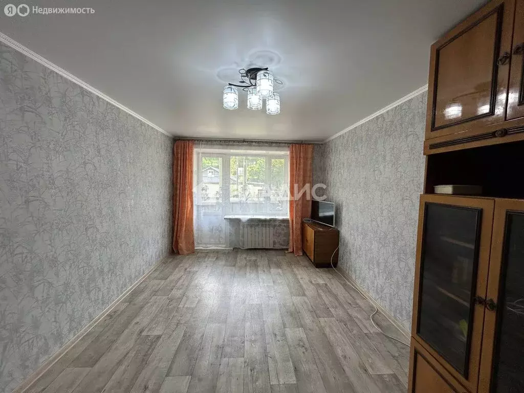 2-комнатная квартира: Корсаков, улица Матросова, 29А (43 м) - Фото 0