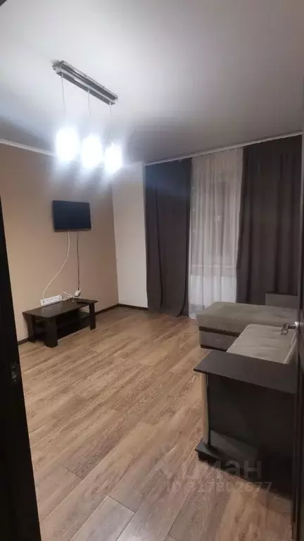 1-к кв. Краснодарский край, Краснодар ул. Имени Симиренко, 37к2 (37.0 ... - Фото 1