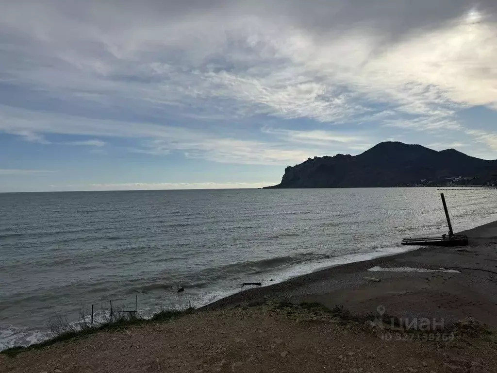 Участок в Крым, Феодосия муниципальный округ, Коктебель пгт ул. Ленина ... - Фото 1