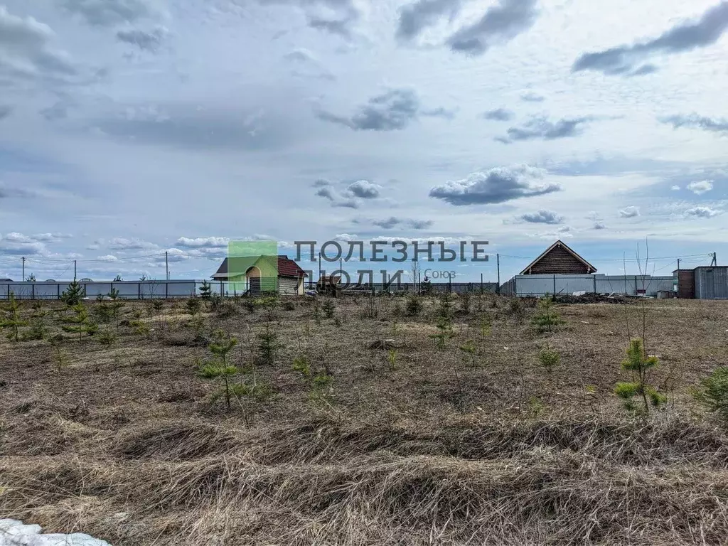 Участок в Удмуртия, Завьяловский район, д. Подшивалово ул. Лушникова, ... - Фото 0