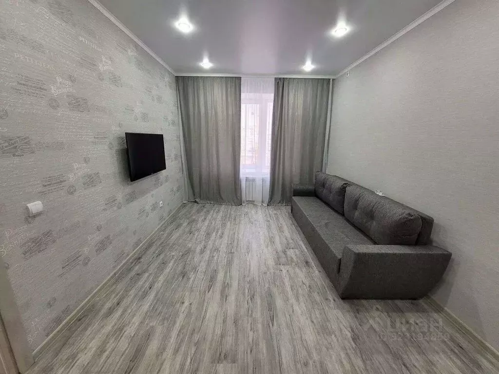 1-к кв. Белгородская область, Старый Оскол Центральный мкр, 4 (30.0 м) - Фото 2