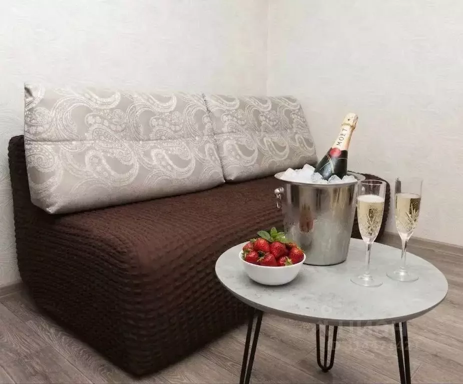 1-к кв. Челябинская область, Магнитогорск ул. Труда, 21 (34.0 м) - Фото 1