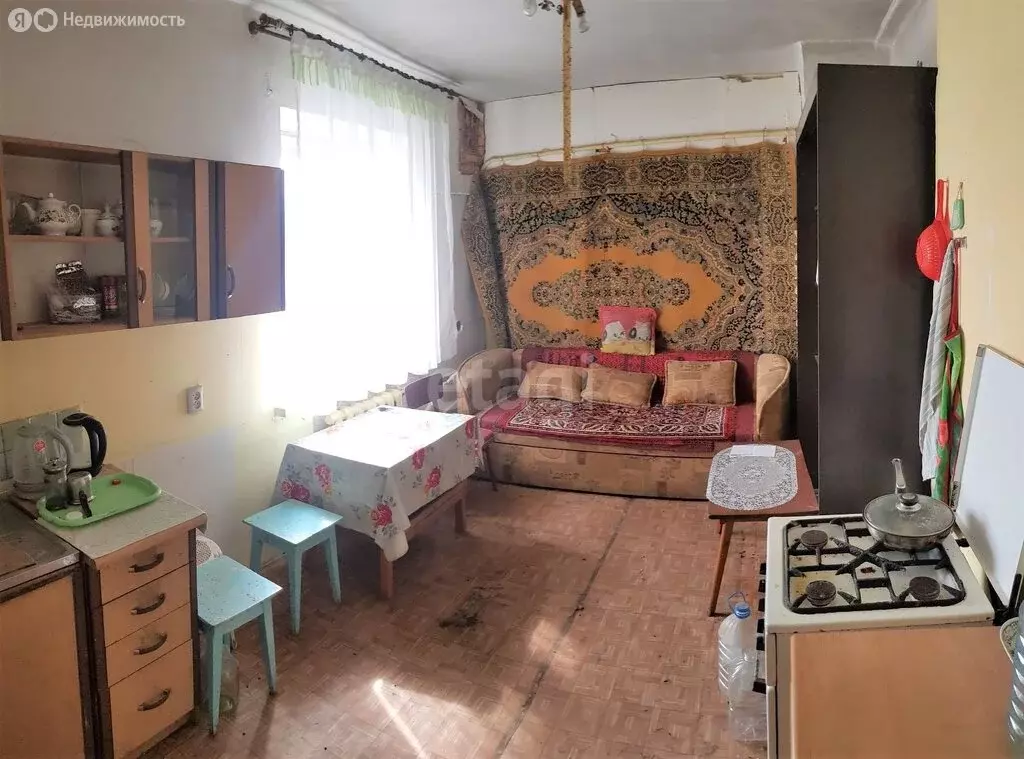 Дом в Белогорск, улица Некрасова (283.1 м) - Фото 0