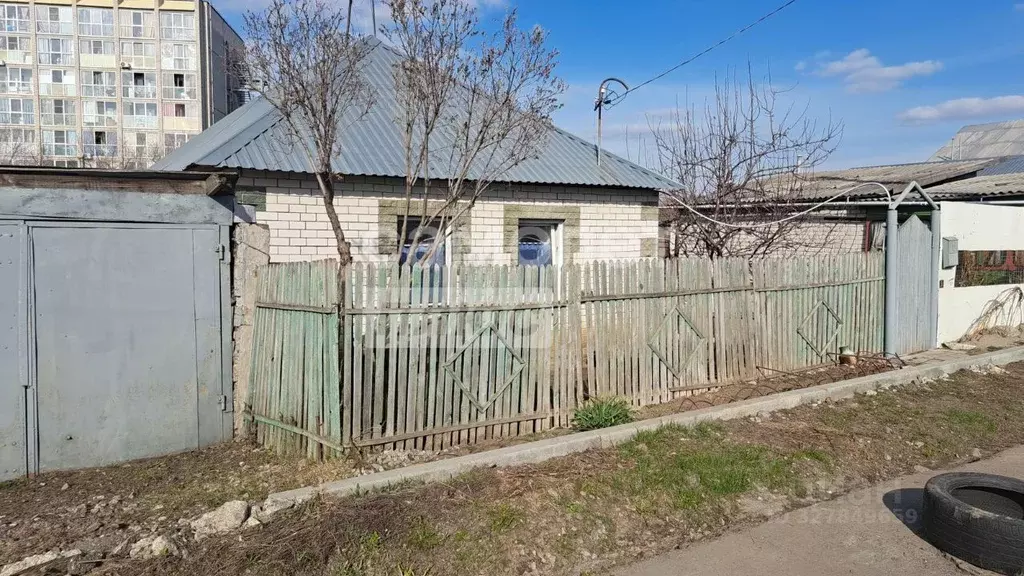 Дом в Алтайский край, Барнаул Рощинская ул., 16 (55 м) - Фото 1