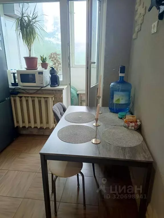 2-к кв. Мурманская область, Мурманск ул. Полины Осипенко, 8 (47.5 м) - Фото 0