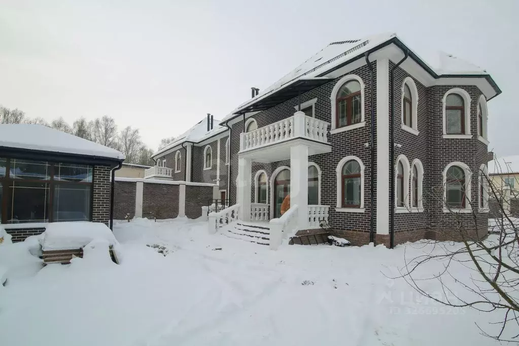 Дом в Калининградская область, Калининград Бассейная ул., 59Г (261 м) - Фото 1