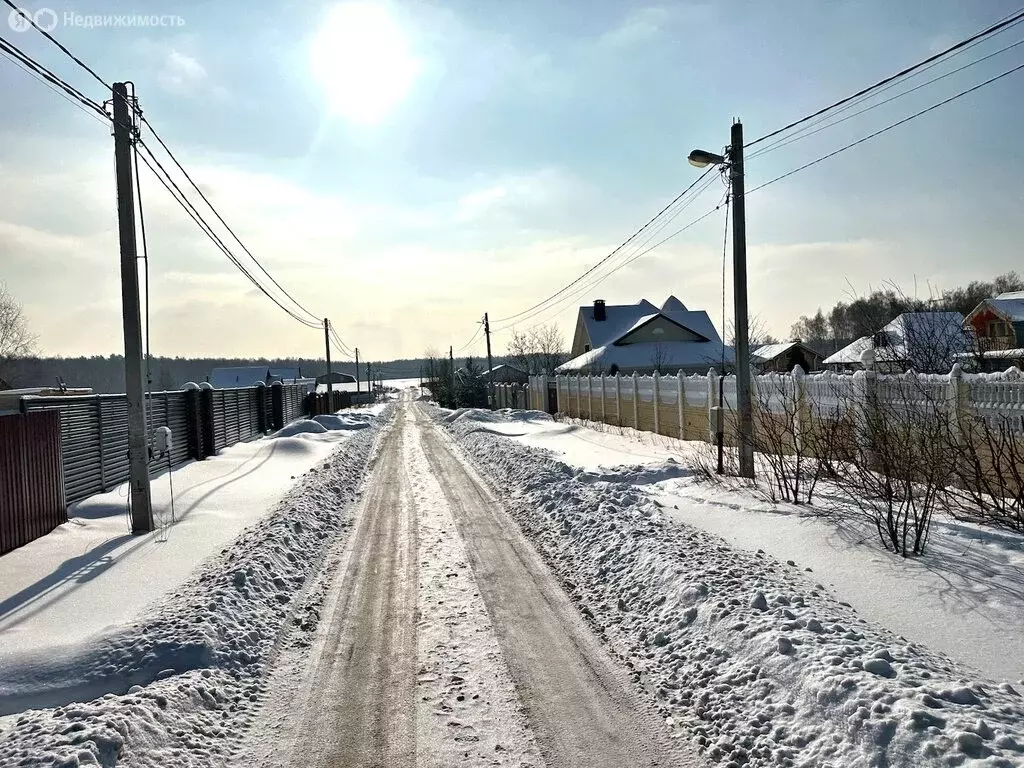 Участок в село Новопетровское, Советская улица (5 м) - Фото 0