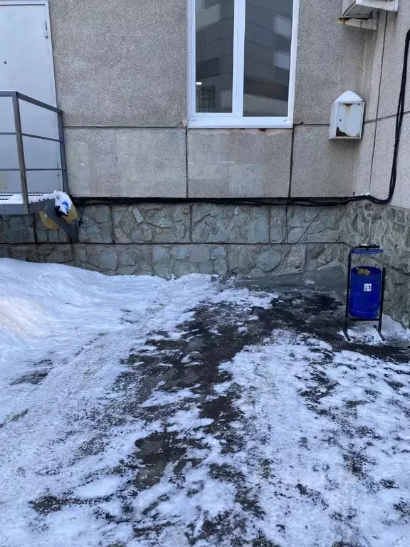 Гараж в Свердловская область, Екатеринбург ул. Ясная, 4 (14 м) - Фото 2