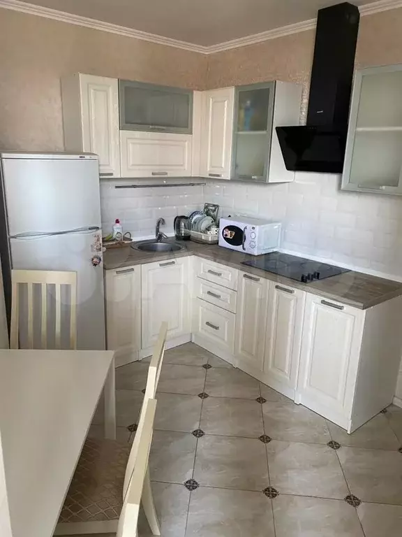 1-к. квартира, 45 м, 18/23 эт. - Фото 0