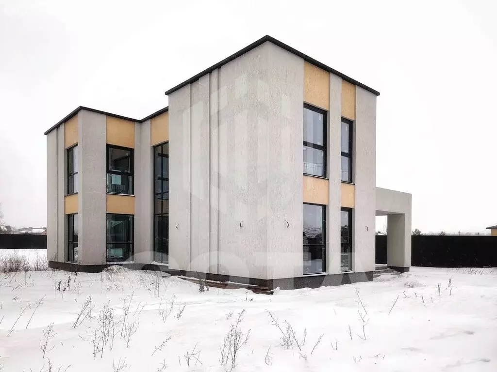 Дом в село Чертовицы, Полевая улица, 61А (191.1 м) - Фото 1