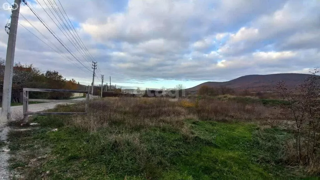 Участок в село Южная Озереевка, улица Ильича (7.5 м) - Фото 0