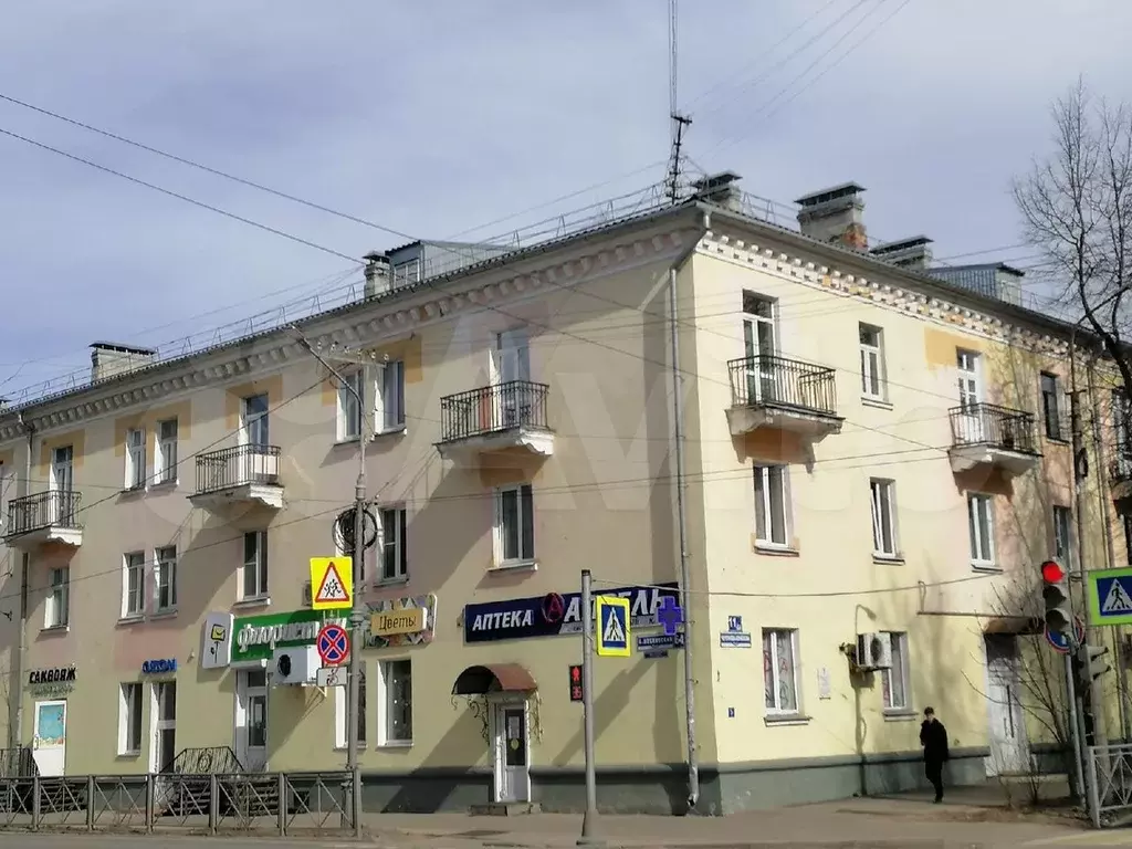 Комната 10,9 м в 3-к., 3/3 эт. - Фото 0