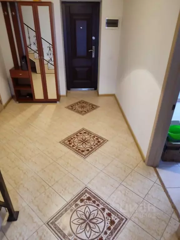 Дом в Омская область, Омский район, Лузинское с/пос, д. Приветная ул. ... - Фото 1