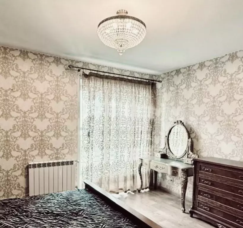 4-к кв. Красноярский край, Красноярск ул. Петра Ломако, 6 (110.5 м) - Фото 2