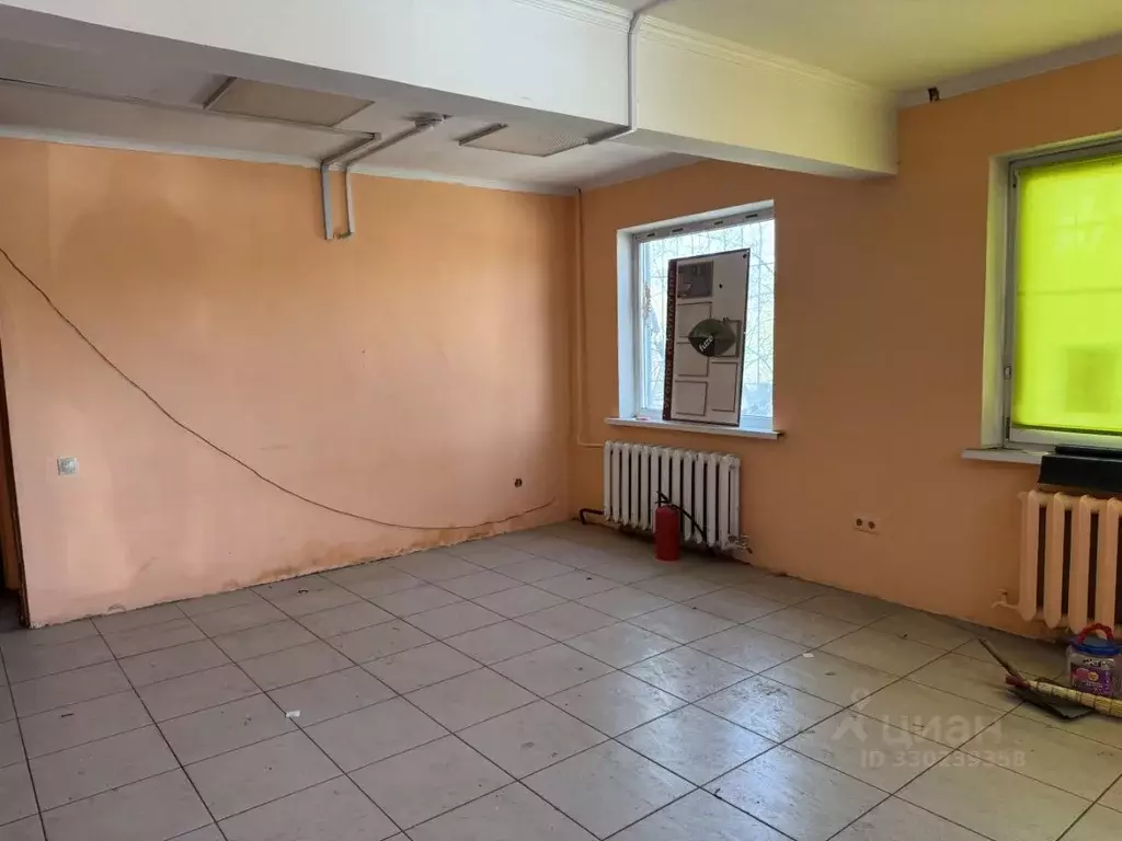 Помещение свободного назначения в Омская область, Омск ул. 3-й ... - Фото 2