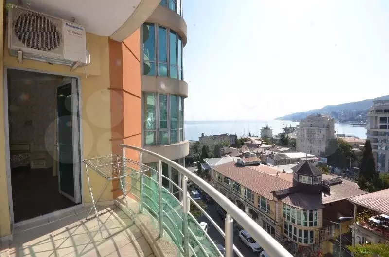 Комната 35 м в 2-к., 5/10 эт. - Фото 1