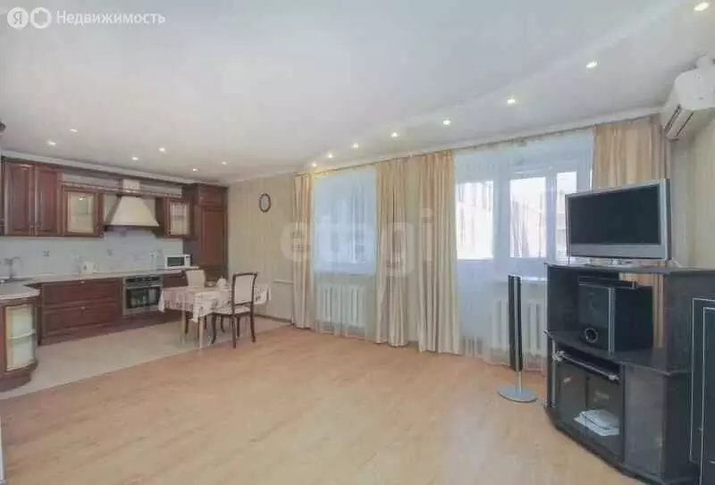 2-комнатная квартира: Тюмень, Широтная улица, 19к1 (74.8 м) - Фото 1