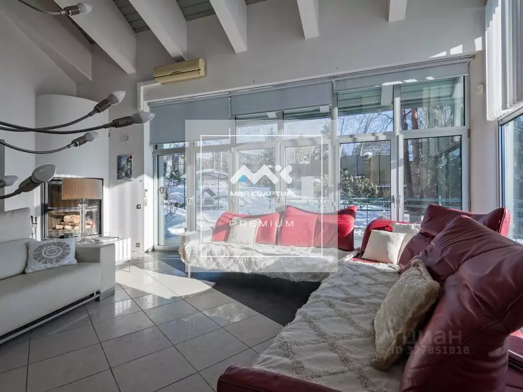 Коттедж в Санкт-Петербург пос. Репино, Кленовая ул., 17 (415 м) - Фото 1