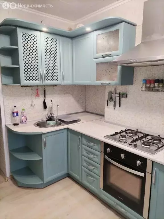 3-комнатная квартира: Азов, улица Пушкина, 112 (52 м) - Фото 2
