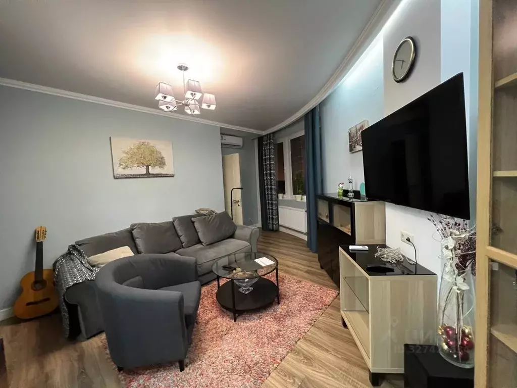 3-к кв. Московская область, Химки Молодежная ул., 7к1 (85.0 м) - Фото 1