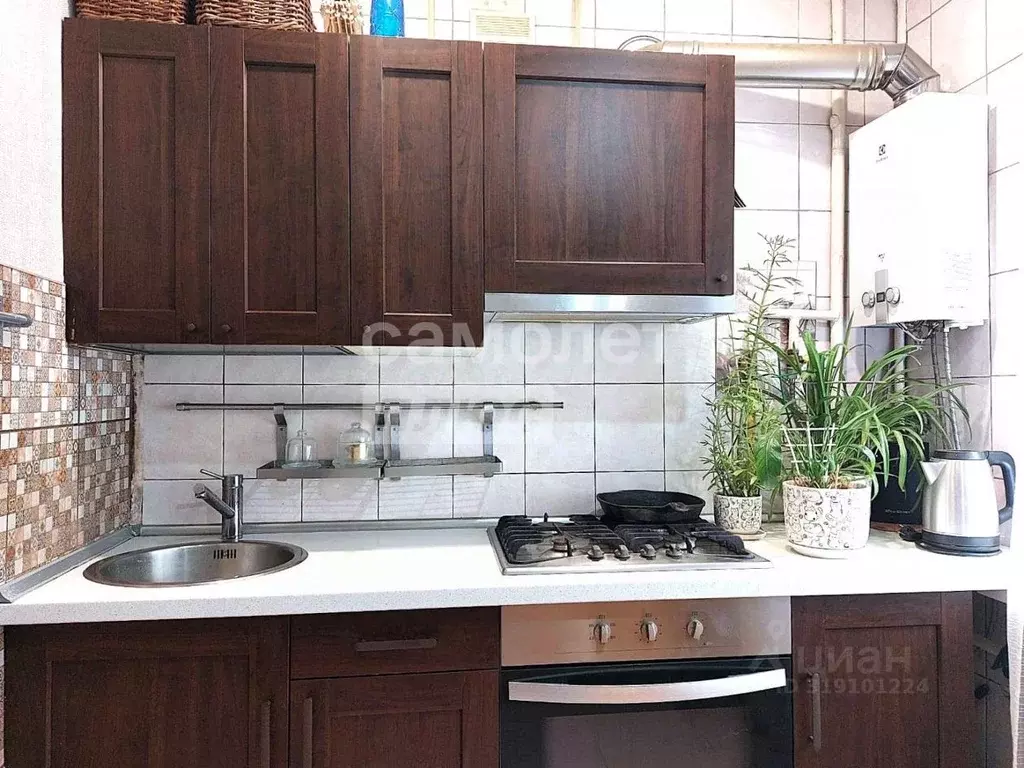 2-к кв. Адыгея, Тахтамукайский район, Яблоновский пгт ул. Андрухаева, ... - Фото 2