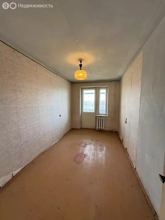 3-комнатная квартира: Волгоград, улица Академика Богомольца, 11 (58 м) - Фото 2