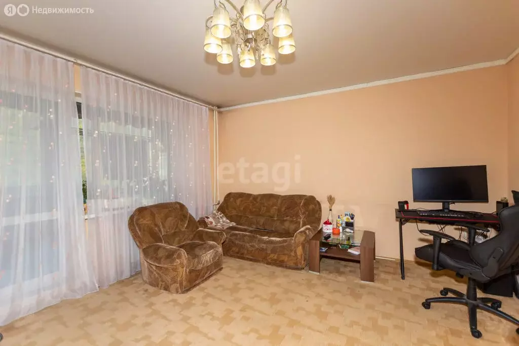 2-комнатная квартира: Хабаровск, Вяземская улица, 1 (49.7 м) - Фото 1