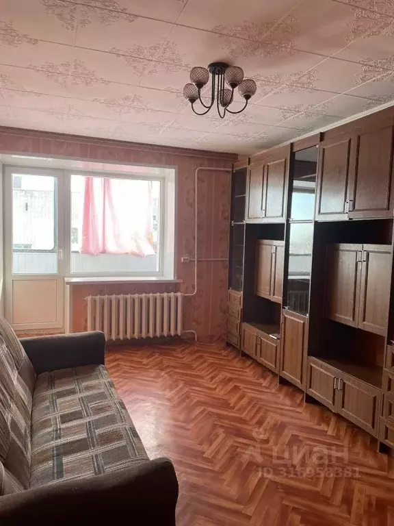 1-к кв. Курская область, Курск Магистральный проезд, 21 (33.0 м) - Фото 0