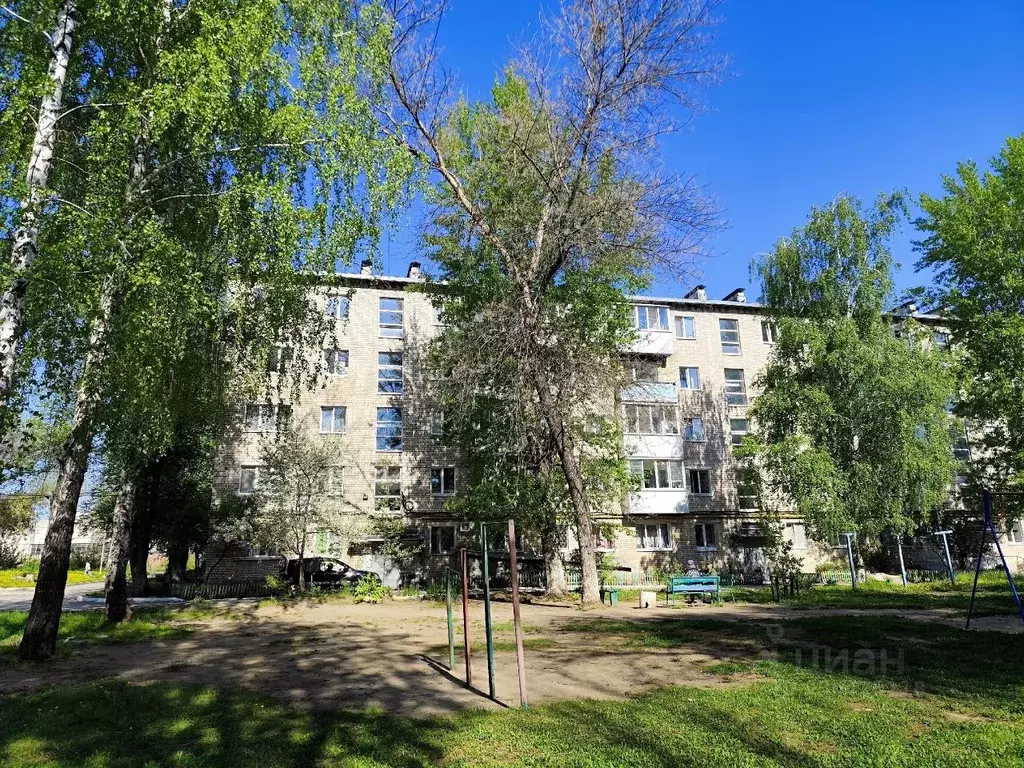 2-к кв. Самарская область, Жигулевск В-1 мкр, 4 (42.0 м) - Фото 1