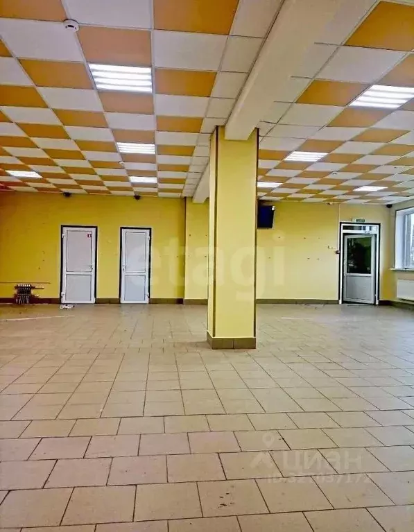 Офис в Калужская область, пос. Бабынино ул. Кооперативная (150 м) - Фото 1