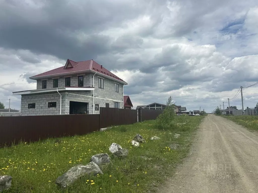 Дом в Свердловская область, Белоярский муниципальный округ, ... - Фото 1