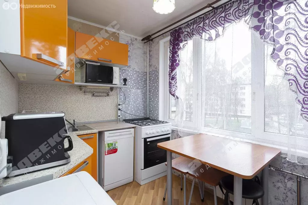 1-комнатная квартира: Санкт-Петербург, Учительская улица, 14к1 (30 м) - Фото 0