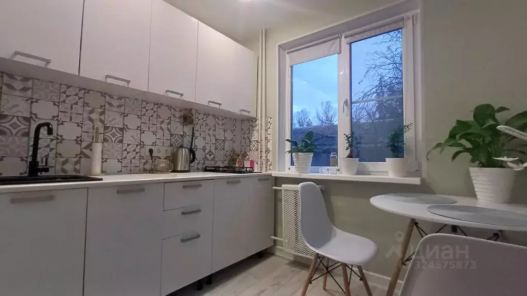 1-к кв. Псковская область, Псковский район, Ядровская волость, д. ... - Фото 1