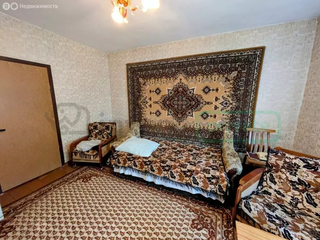 3-комнатная квартира: Калининград, улица Юрия Гагарина, 8 (66 м) - Фото 1