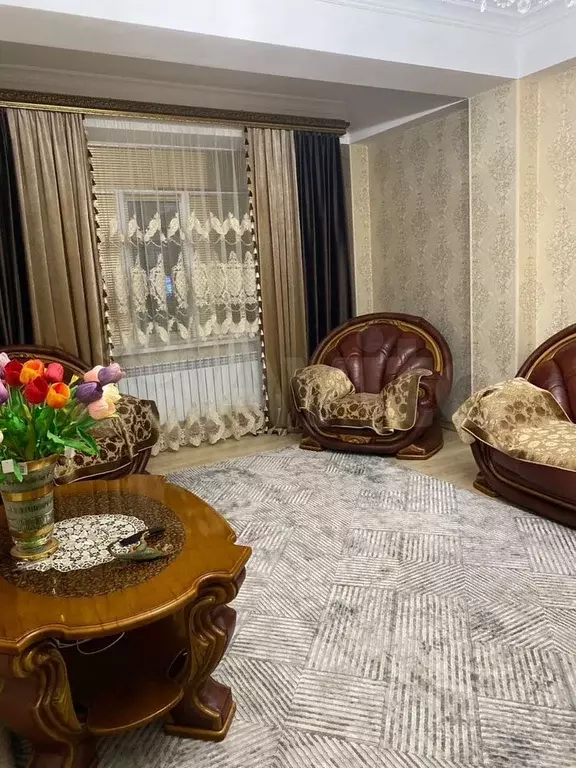 3-к. квартира, 88 м, 2/9 эт. - Фото 1