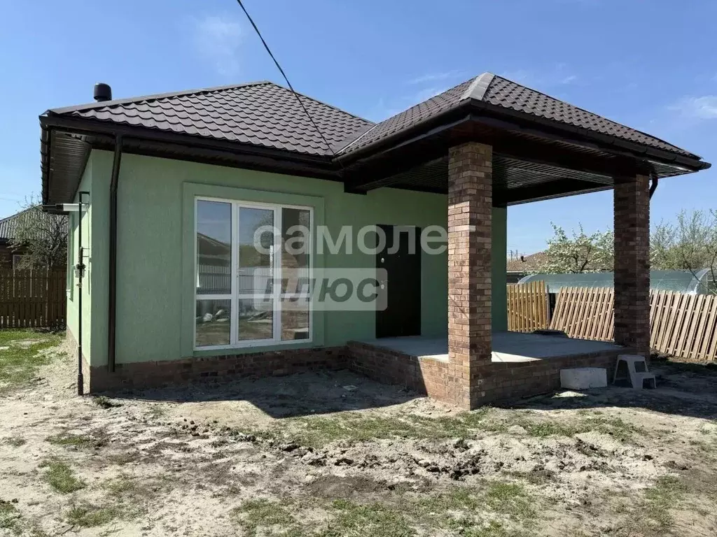 Дом в Курская область, Курский район, д. Щетинка  (66 м) - Фото 2
