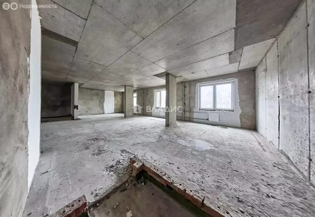 Квартира-студия: Солнечногорск, улица Драгунского, 24 (132 м) - Фото 2