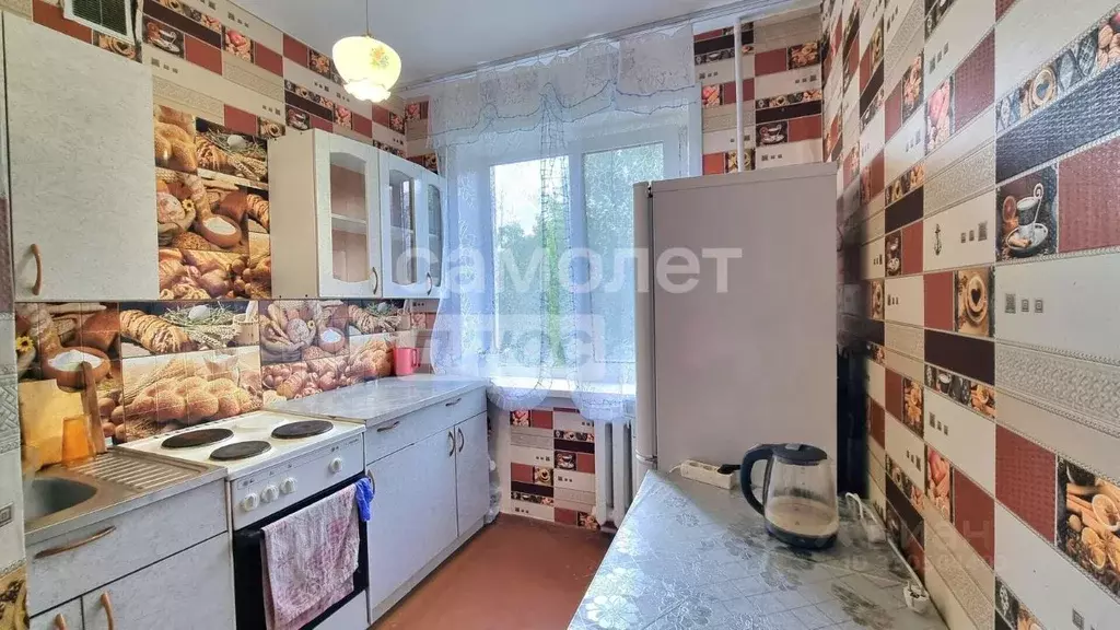 2-к кв. Алтайский край, Белокуриха ул. Братьев Ждановых, 17/1 (44.2 м) - Фото 1