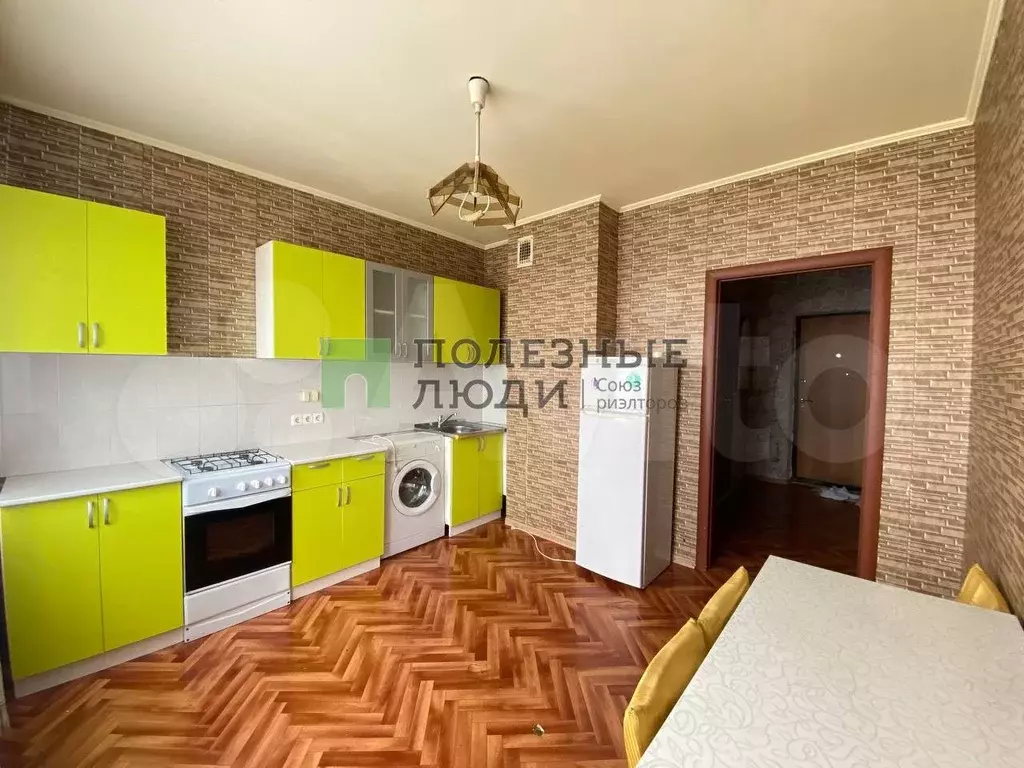 1-к. квартира, 40 м, 10/10 эт. - Фото 0