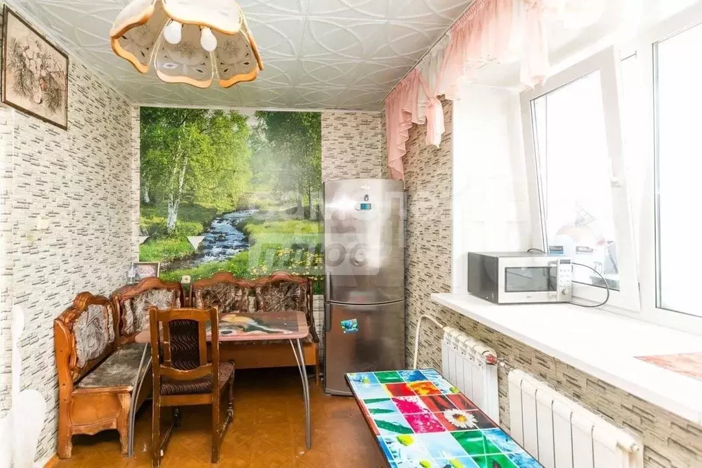 2-к. квартира, 77 м, 3/3 эт. - Фото 1